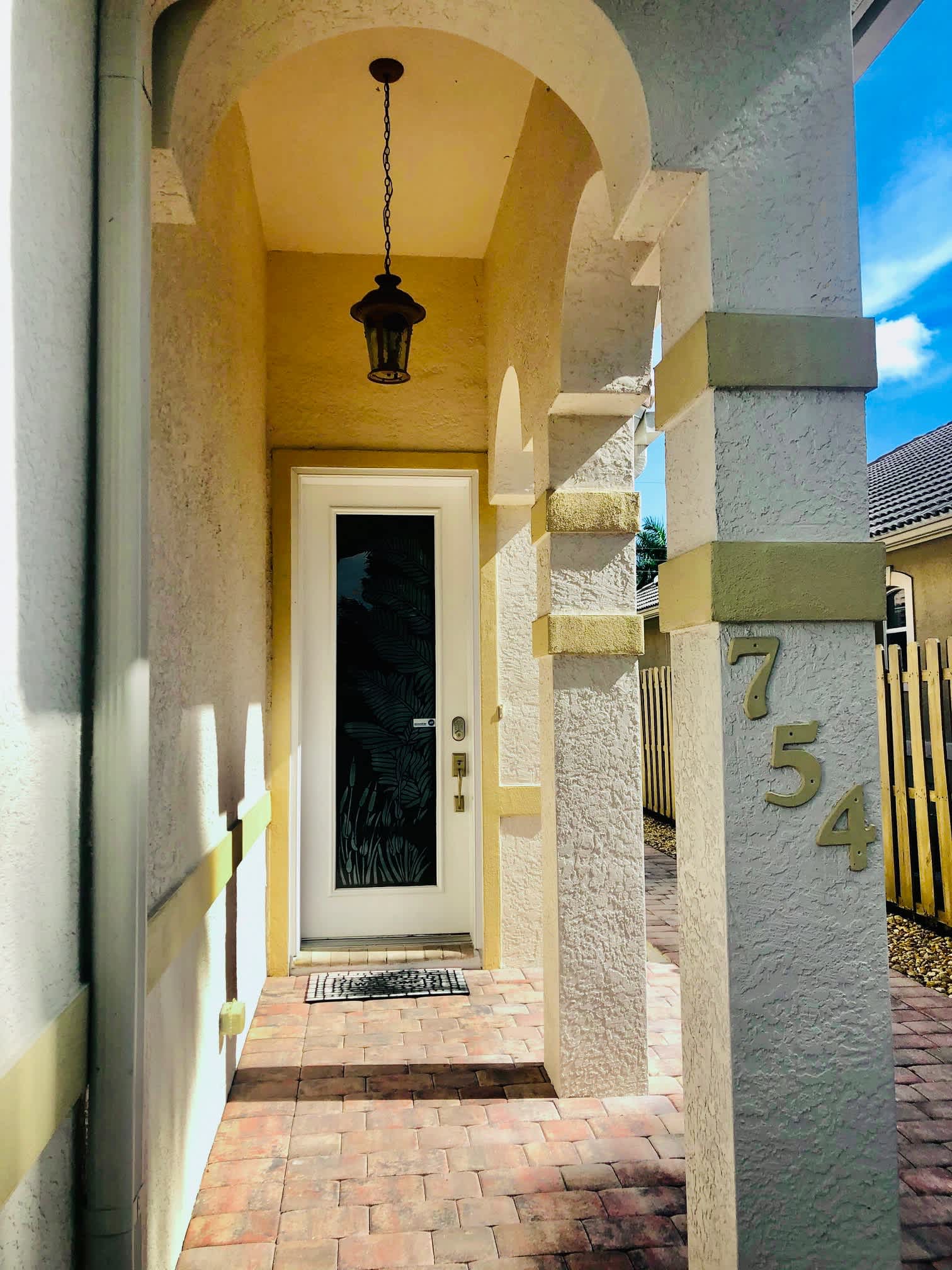 754 107th Ave N. – photo 4
