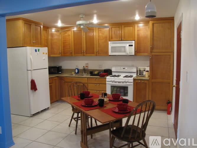 4234 Sycamore Dr – photo 3