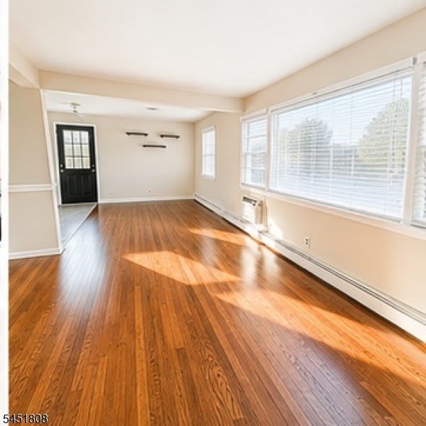 2484 Seymour Ave – photo 3