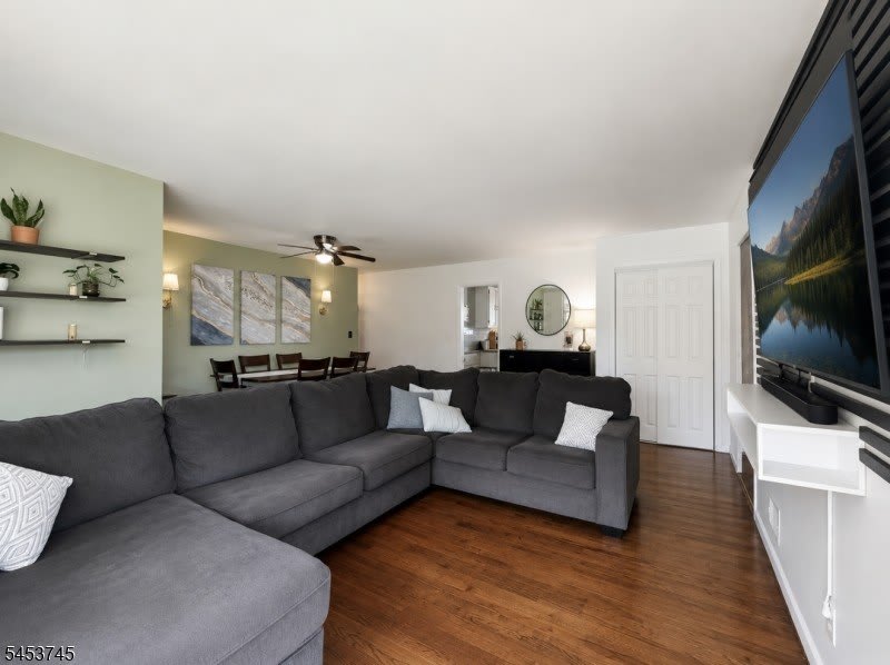 644 Montgomery Rd – photo 5