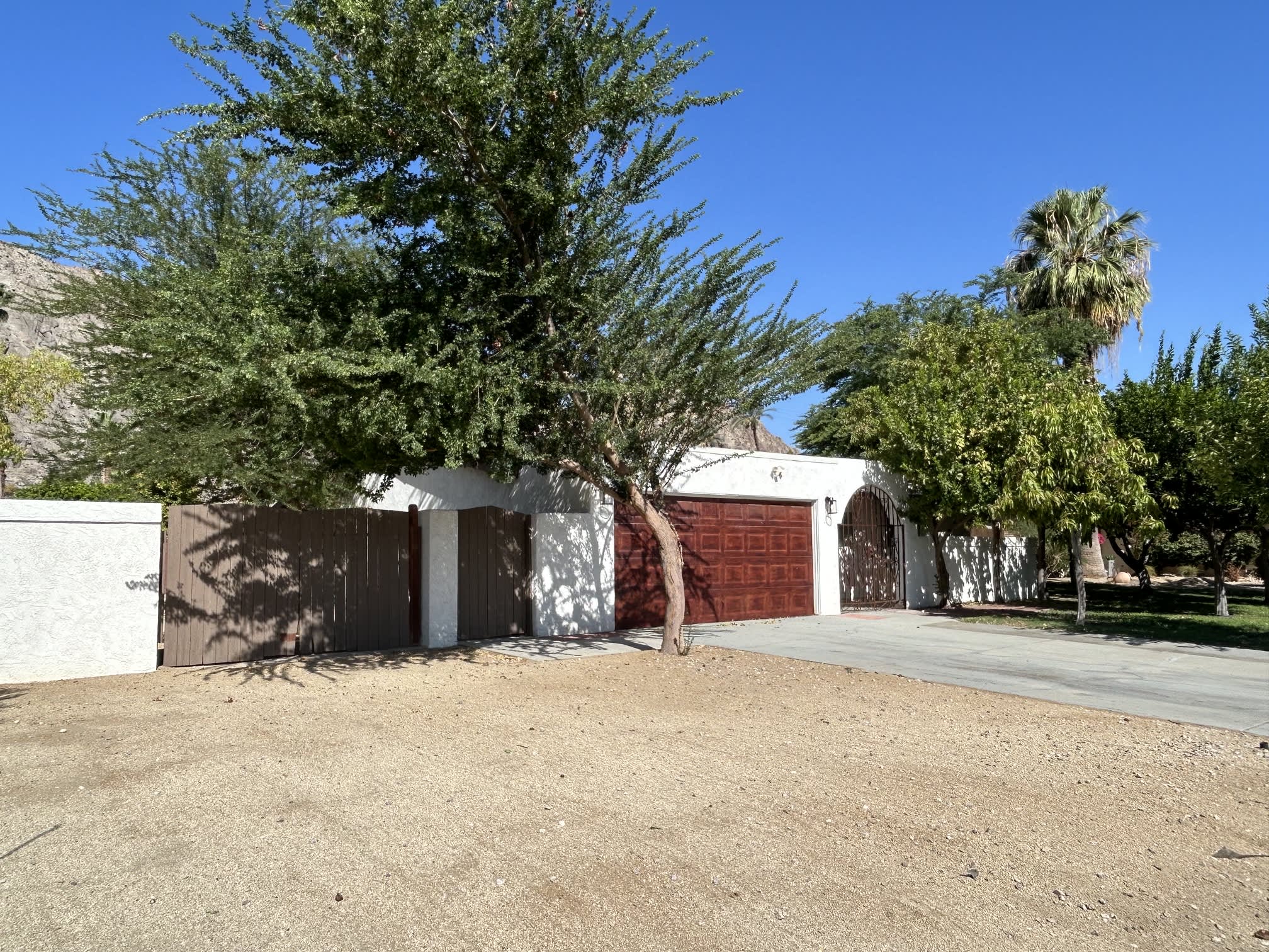 46705 Washington Street – photo 1