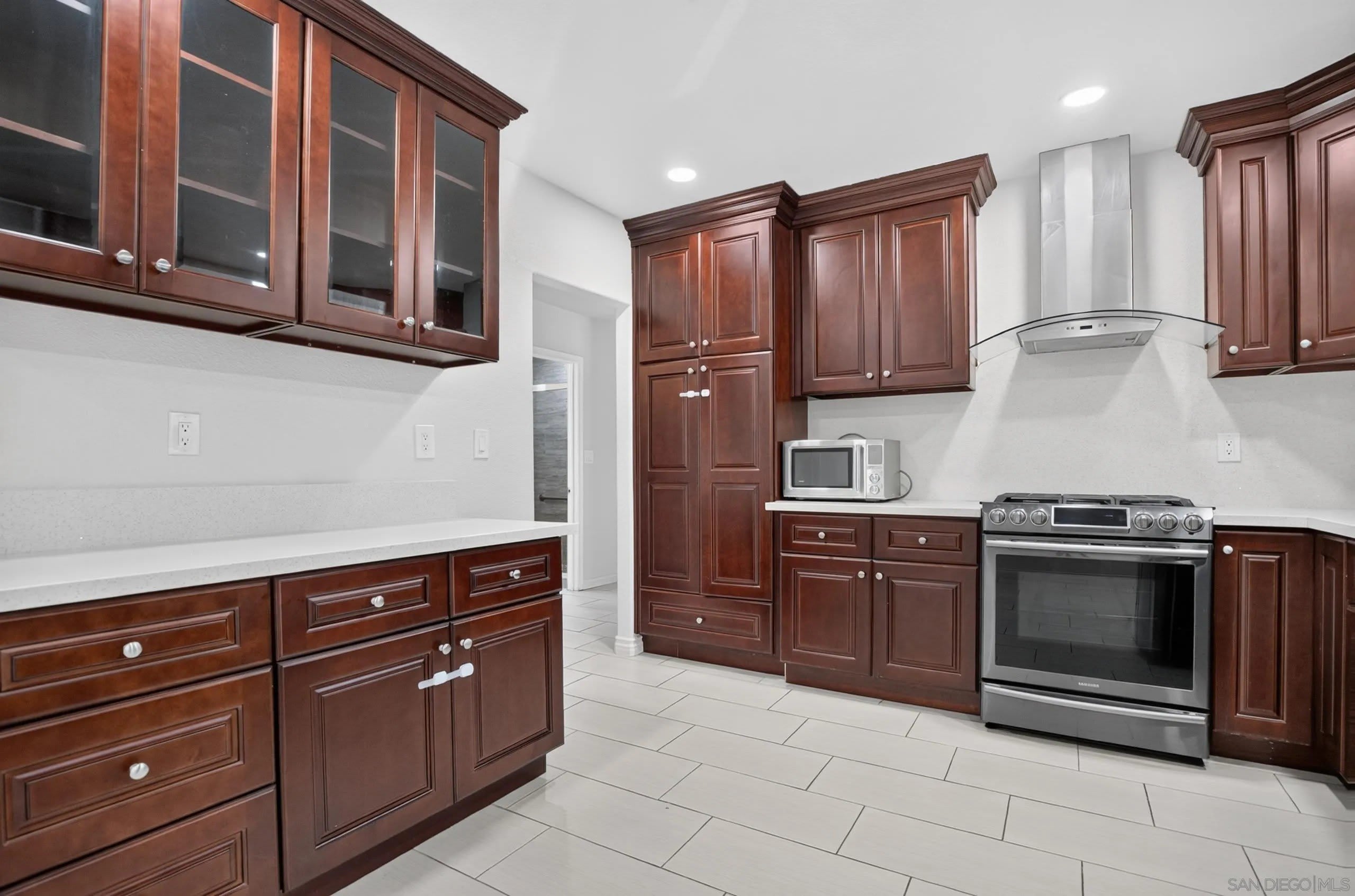 4129 45Th – photo 1