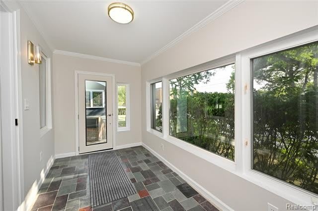 1248 Edgewood – photo 3
