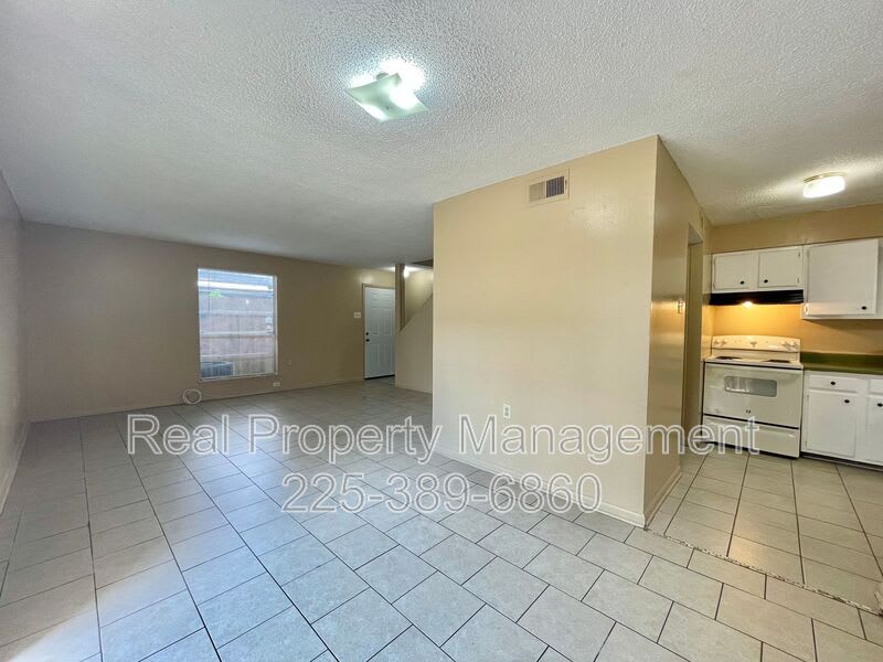 10952 Cherry Hill Ave. – photo 1