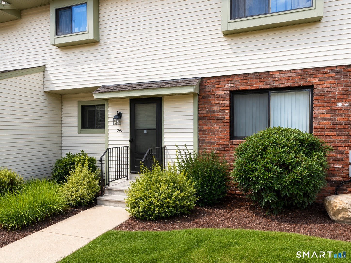 501 Summer Hill Drive – photo 2