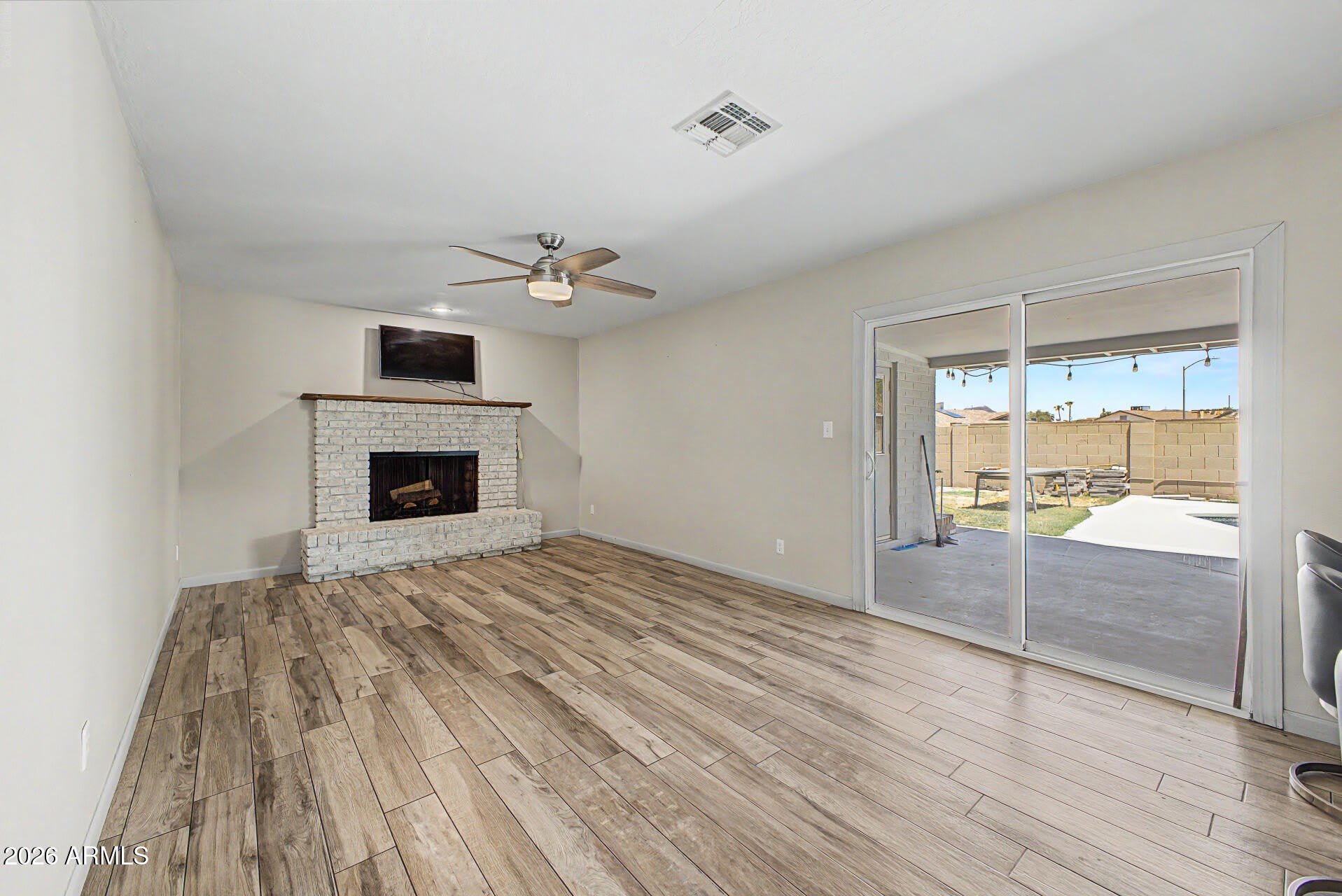 10217 N 37TH Avenue – photo 4