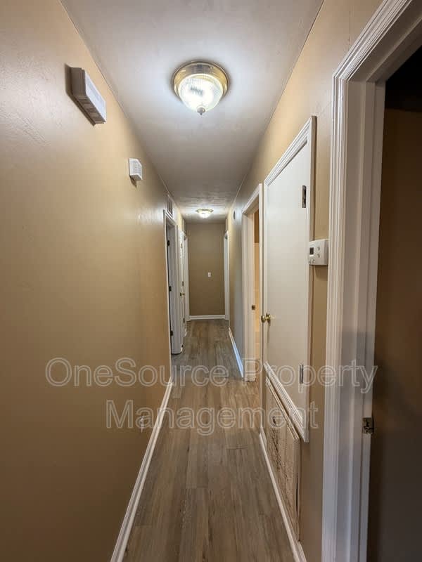 203 B W Roberts Street – photo 5