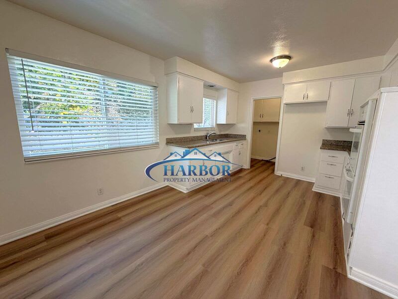 943 West 13th Street – photo 4
