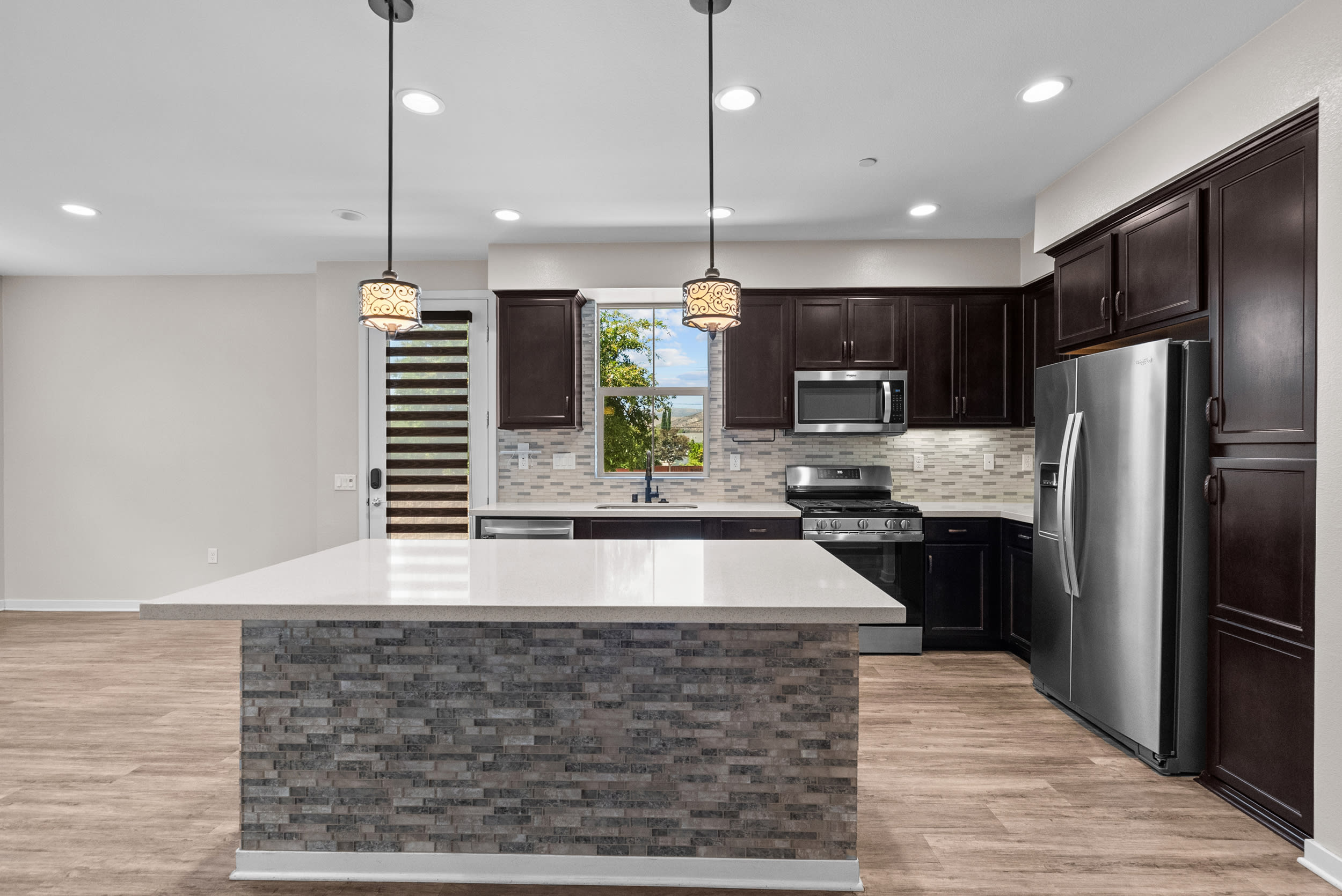 105 Red Brick Drive 1 – photo 2