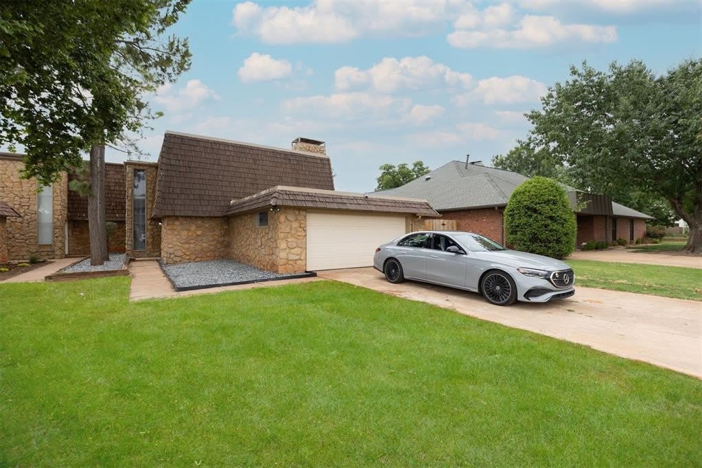 12508 Green Valley Drive – photo 1