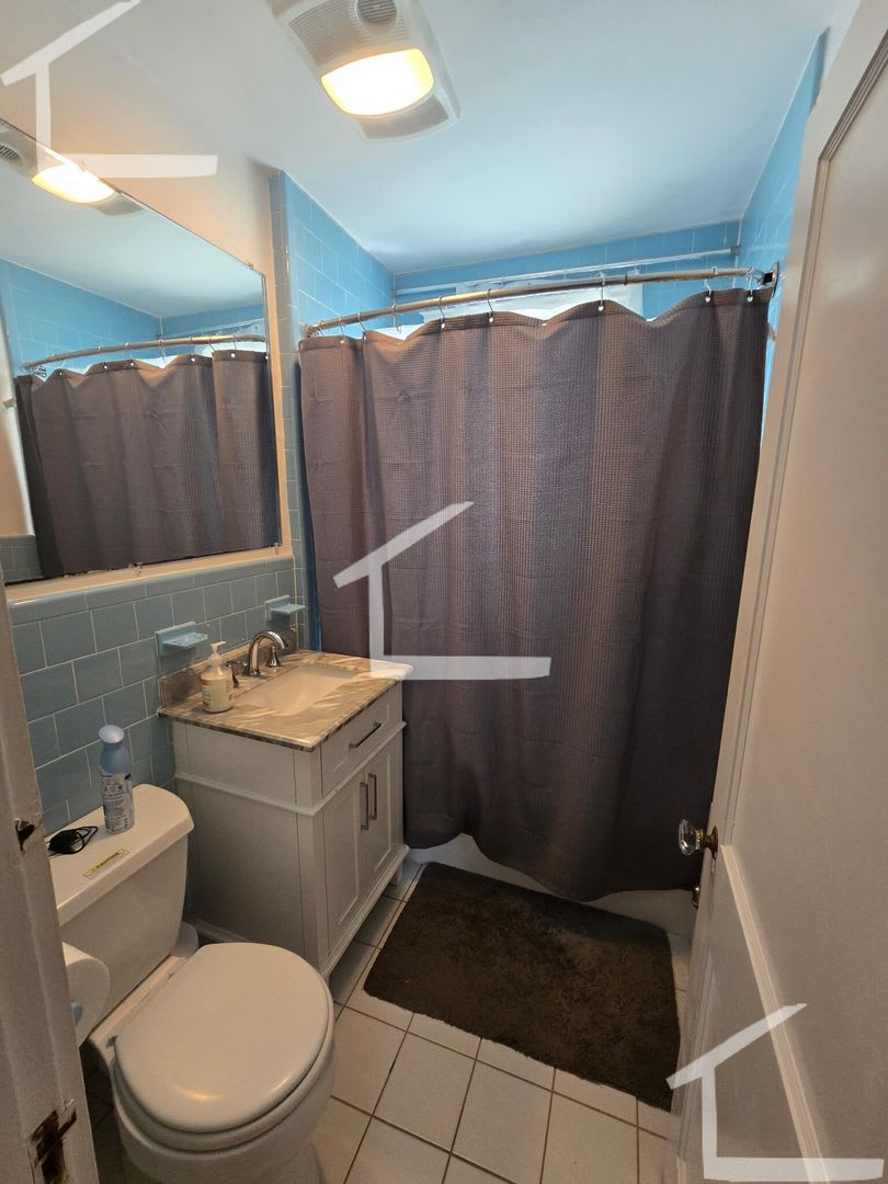 3 bed in Brighton steps from BC – photo 4