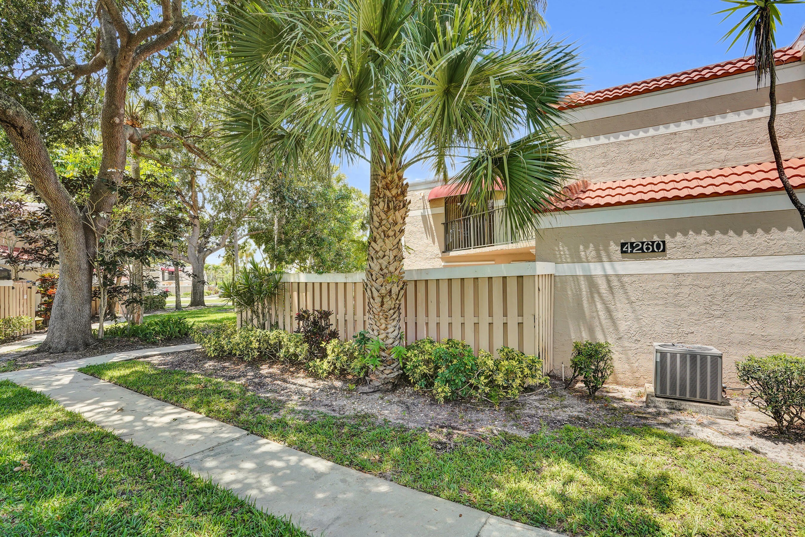 4260 Village Drive – photo 2