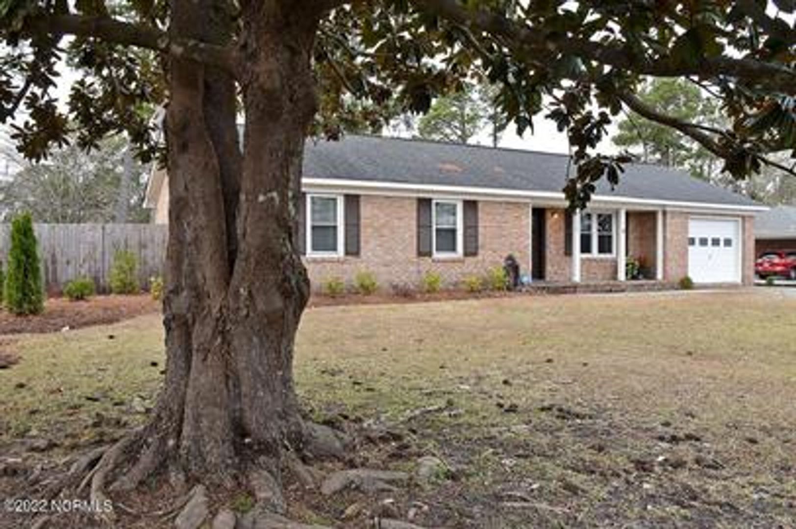 Renovated Brick Ranch Home – photo 2