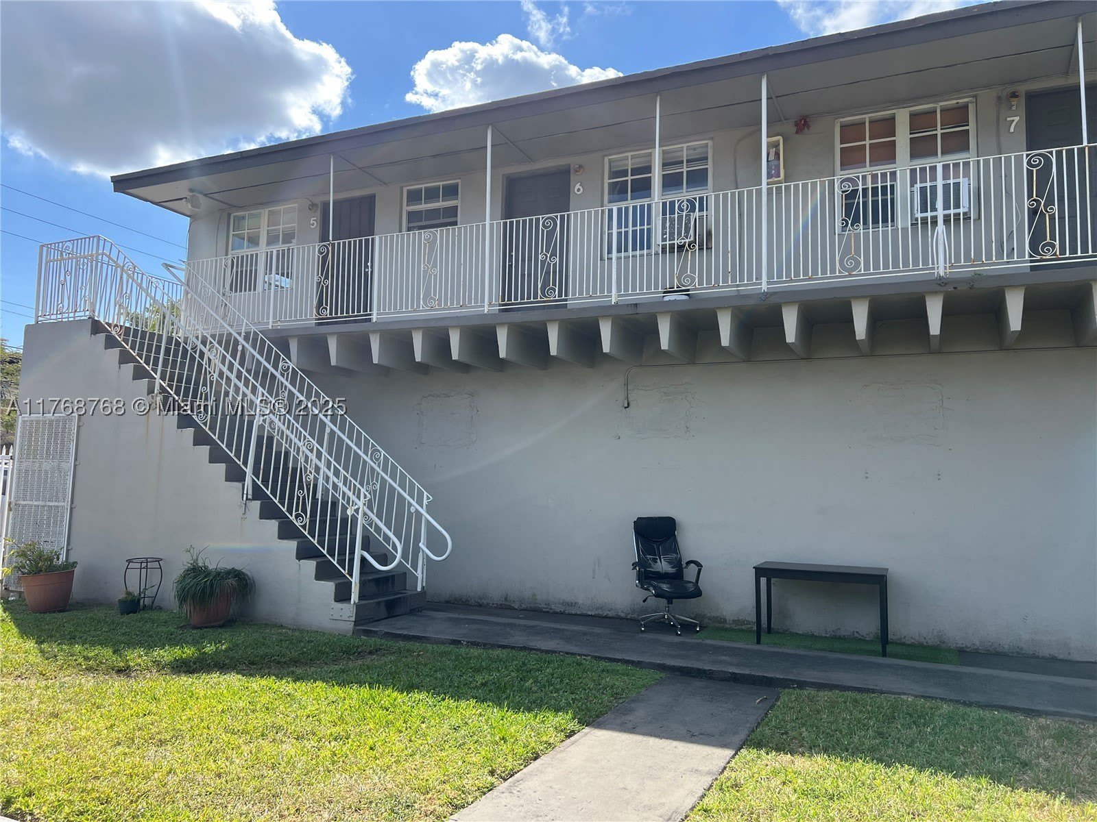 5100 NW 23rd Ave – photo 4