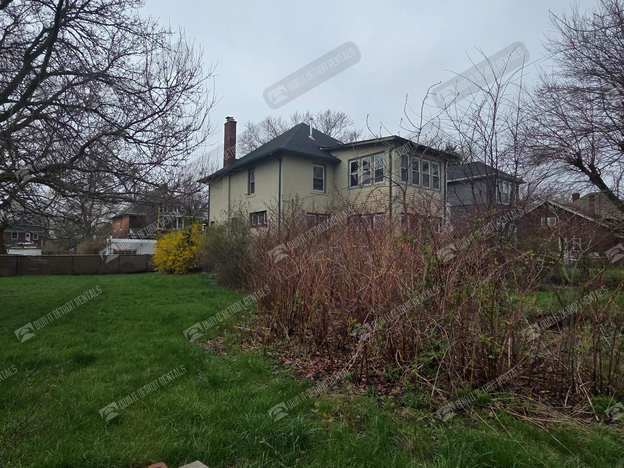 3254 Hogarth St – photo 5