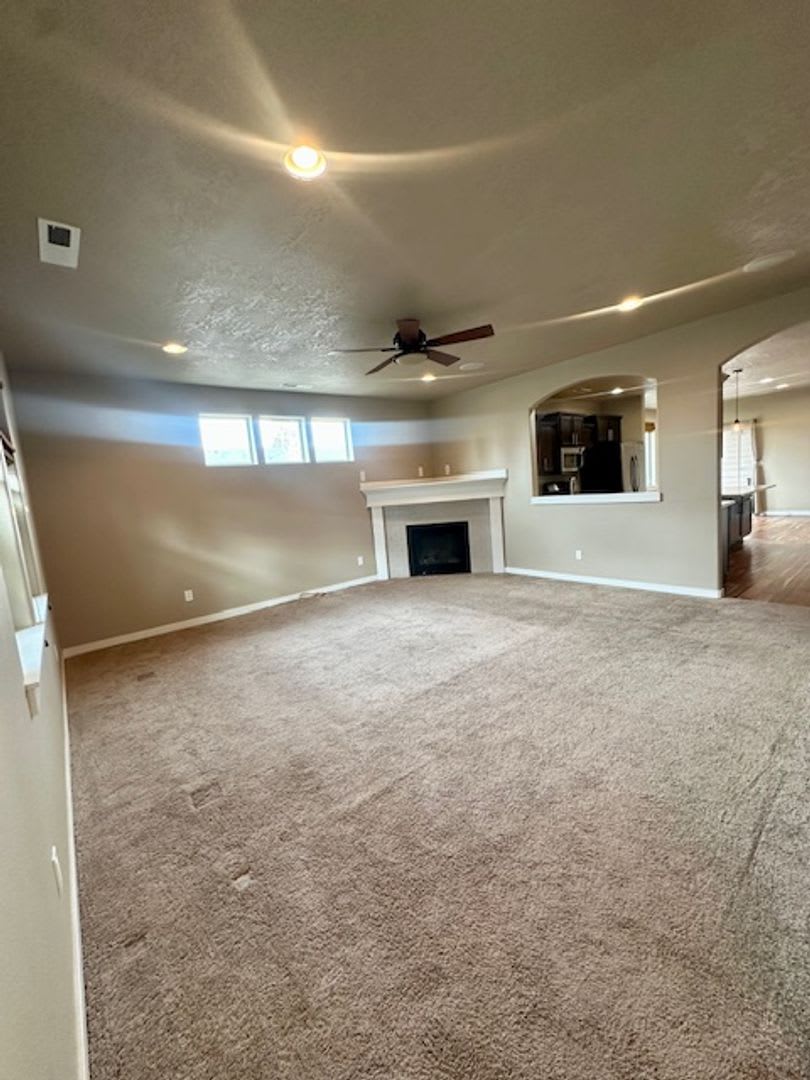 Beautiful Single Level, Corner Lot! – photo 3