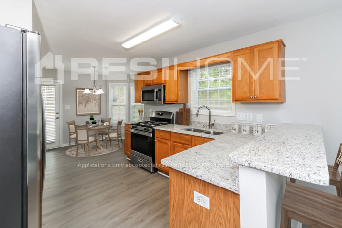1450 Binford Place – photo 2