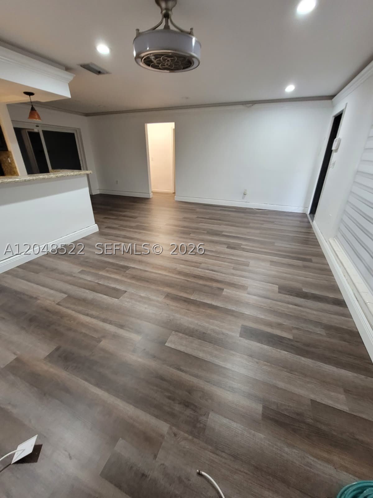 8461 NW 27th Pl – photo 3