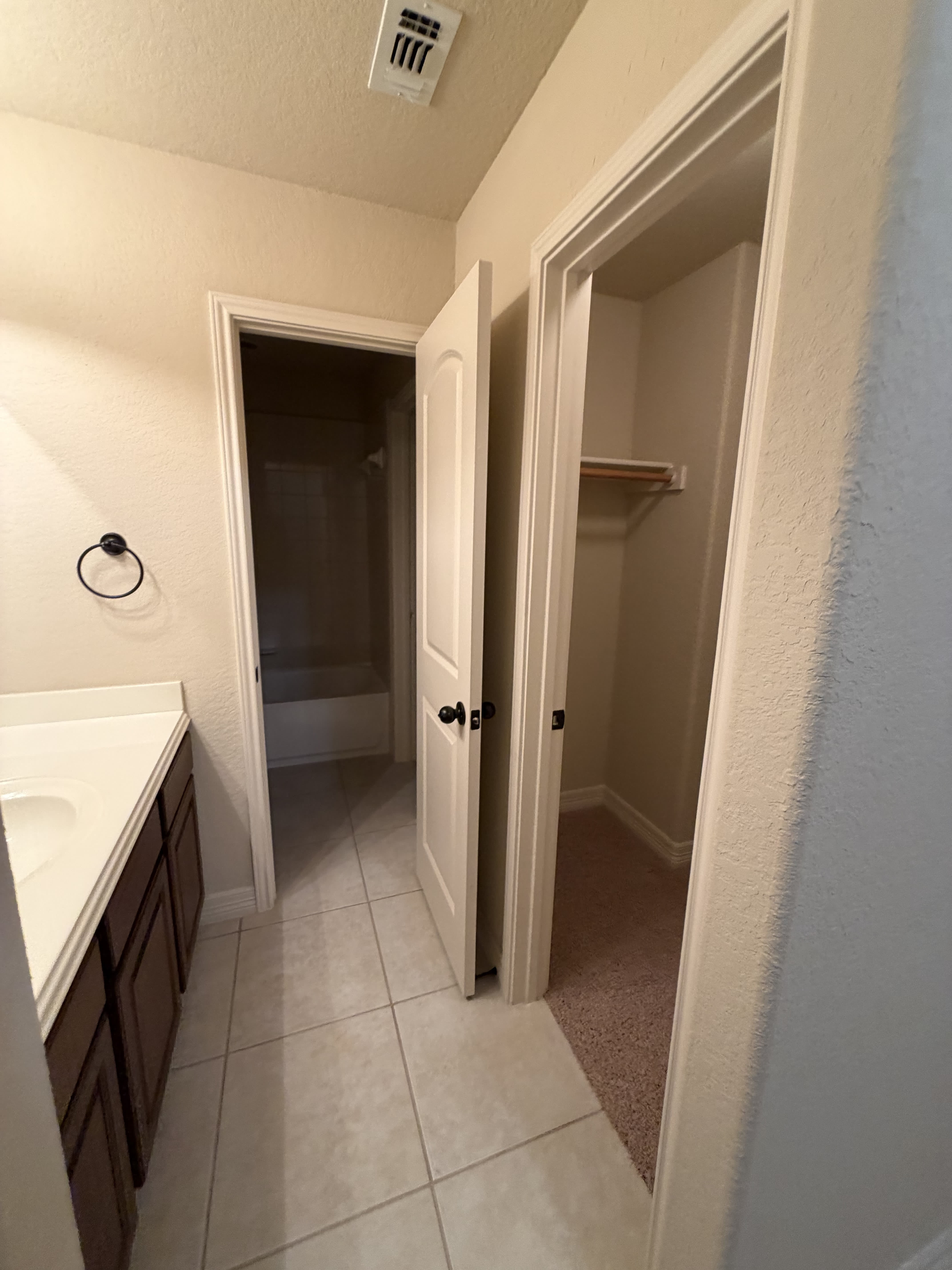21706 Chaucer Hill – photo 3