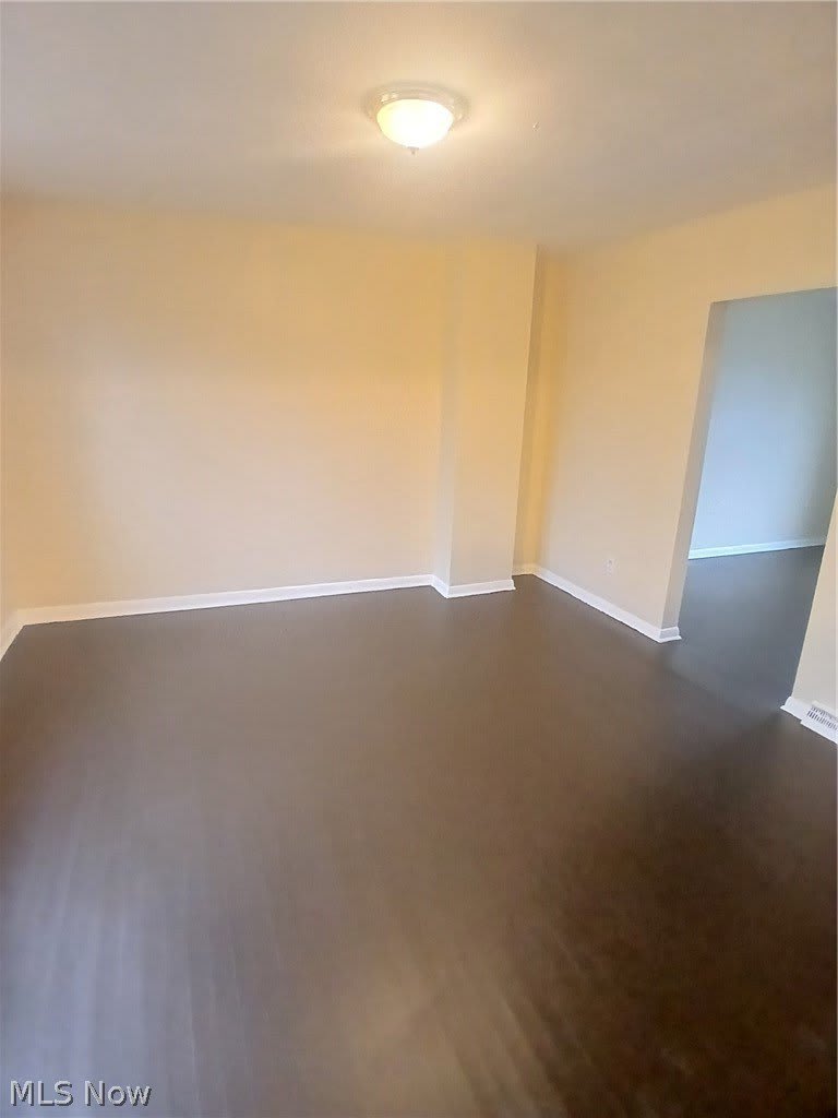 21 Zents Avenue – photo 3