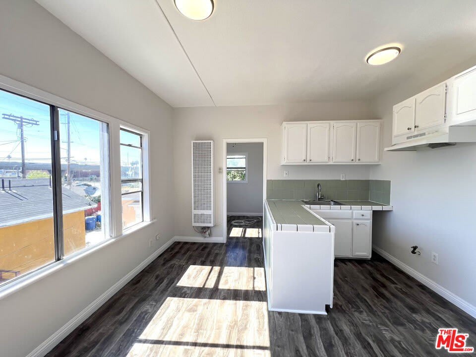 345 W 45th St – photo 4