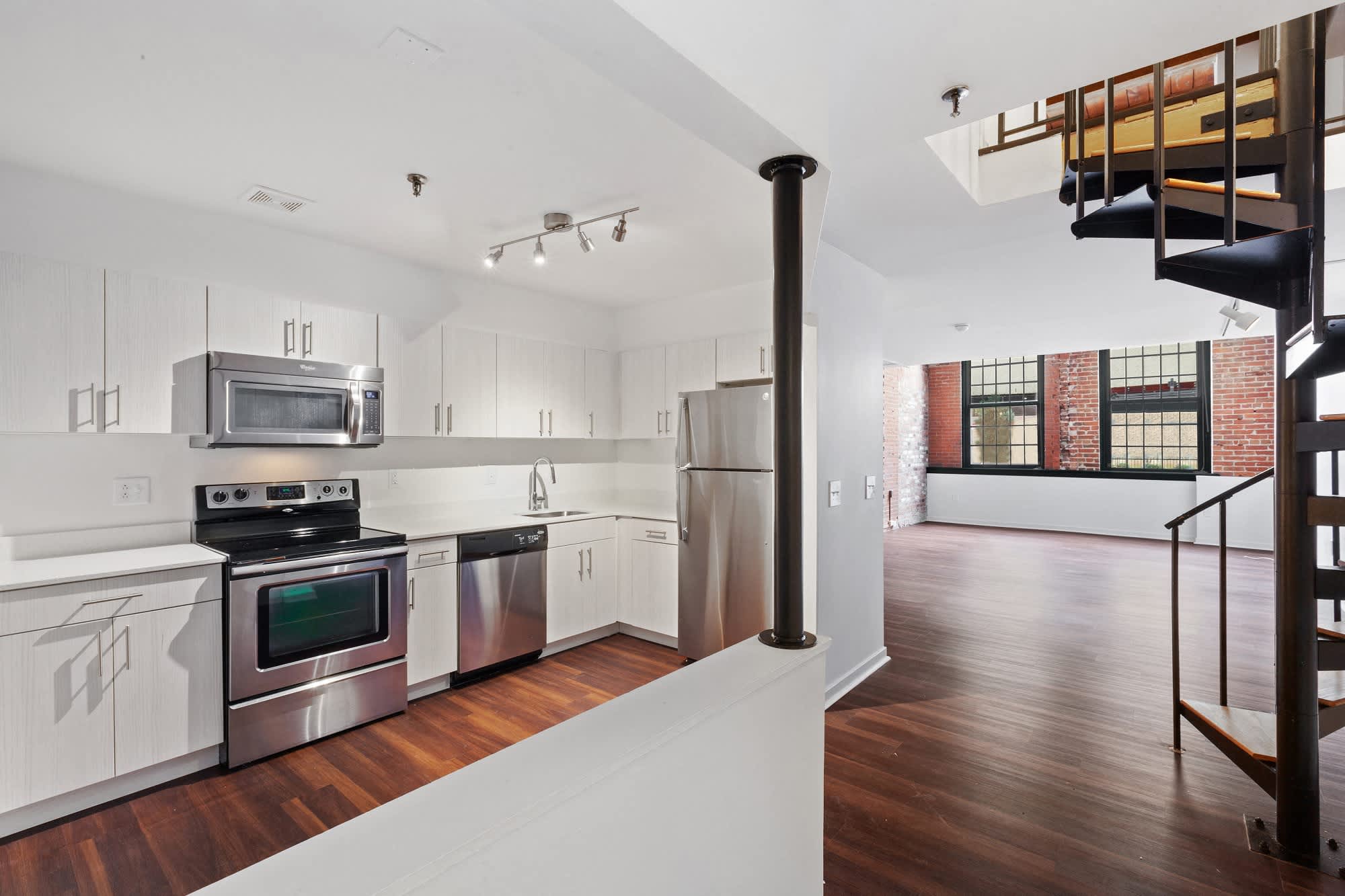 Logan Lofts – photo 5