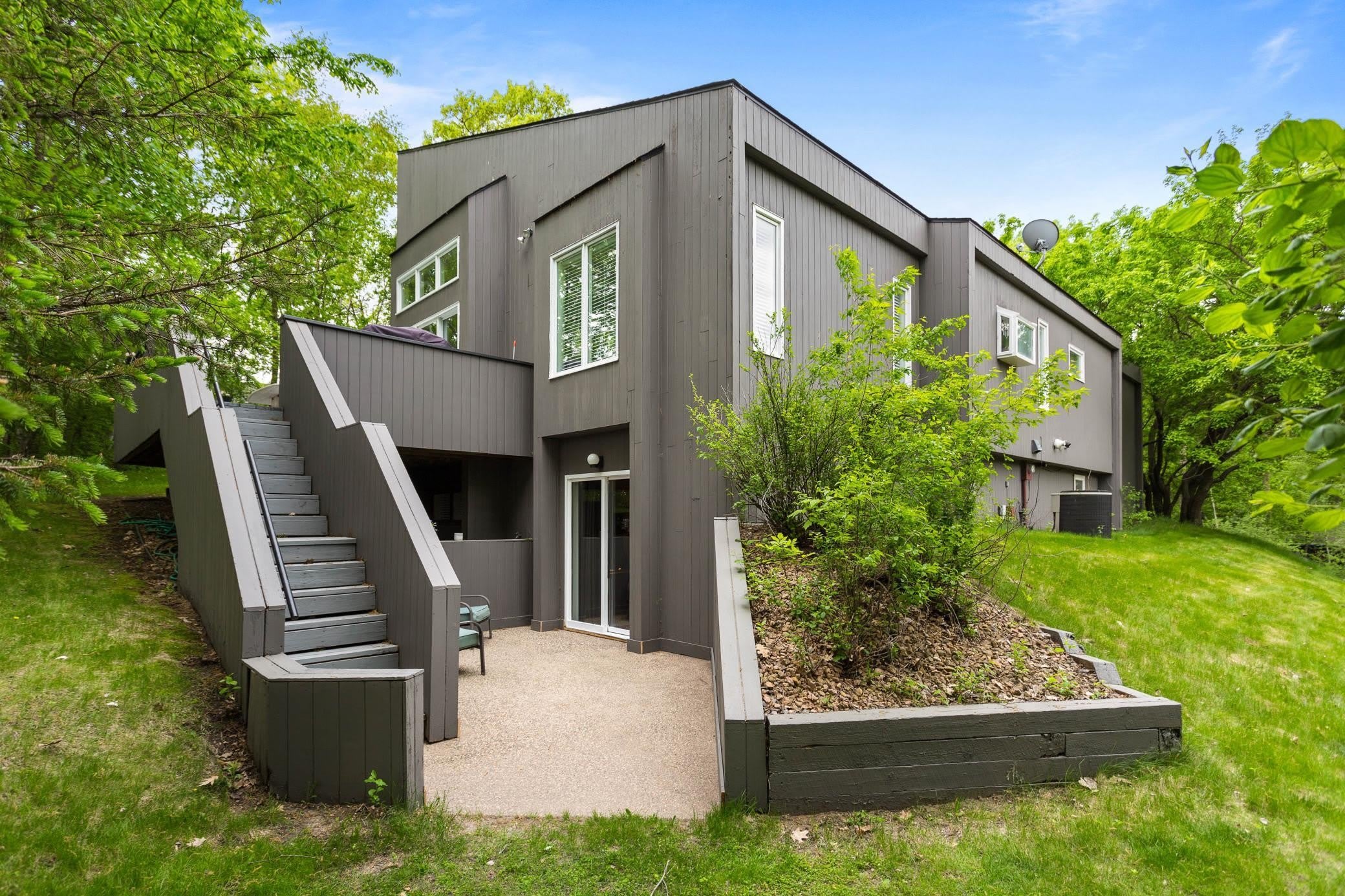2925 Minnehaha Curve – photo 2