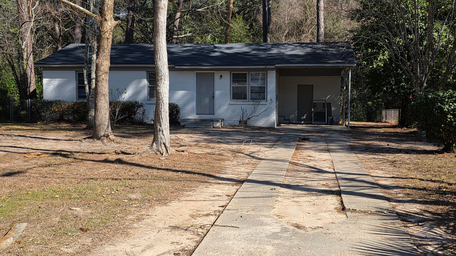 Section 8 Accepted on the 3 bedroom, 1 bath home. – photo 1
