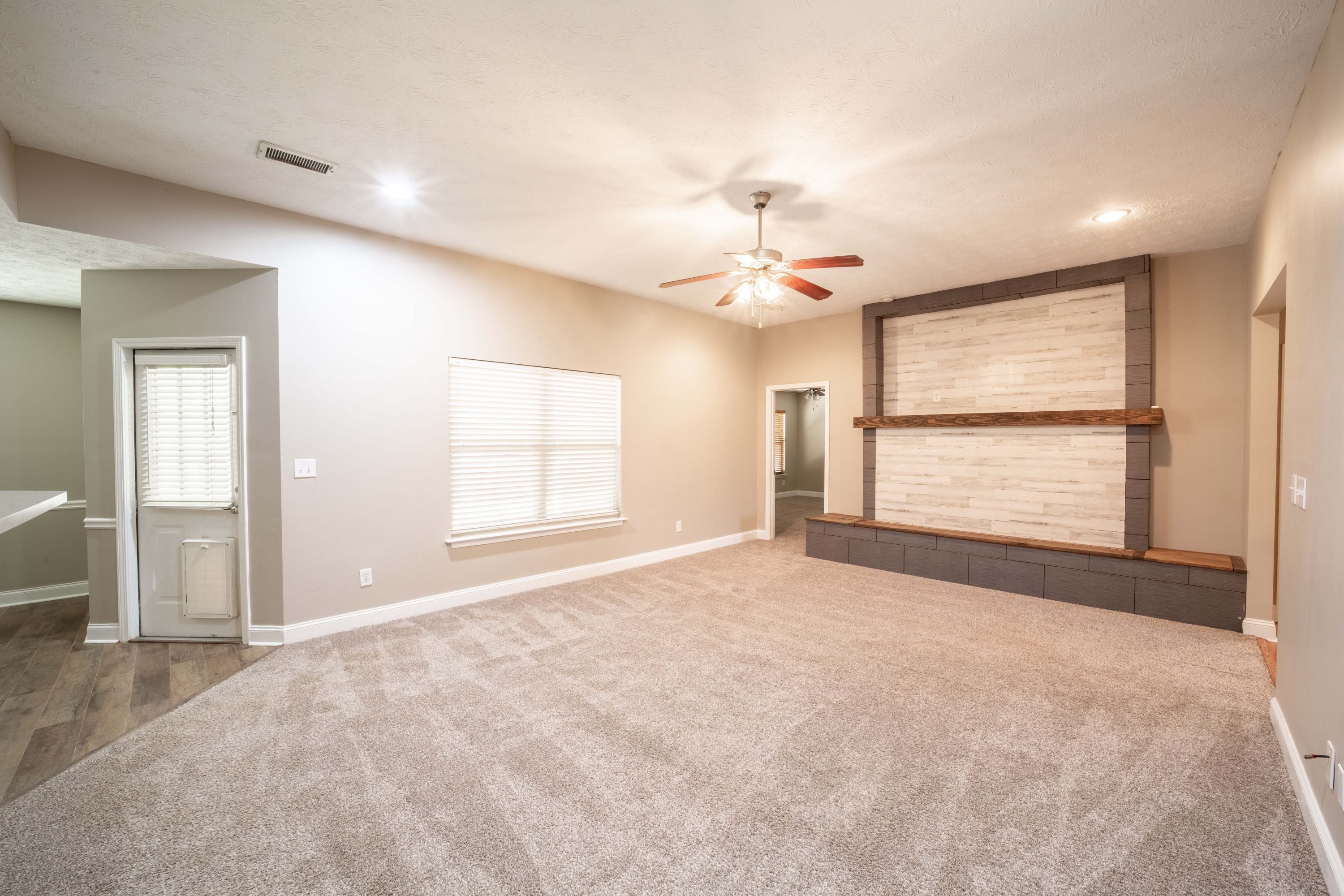 442 Lee Road 2170 – photo 5