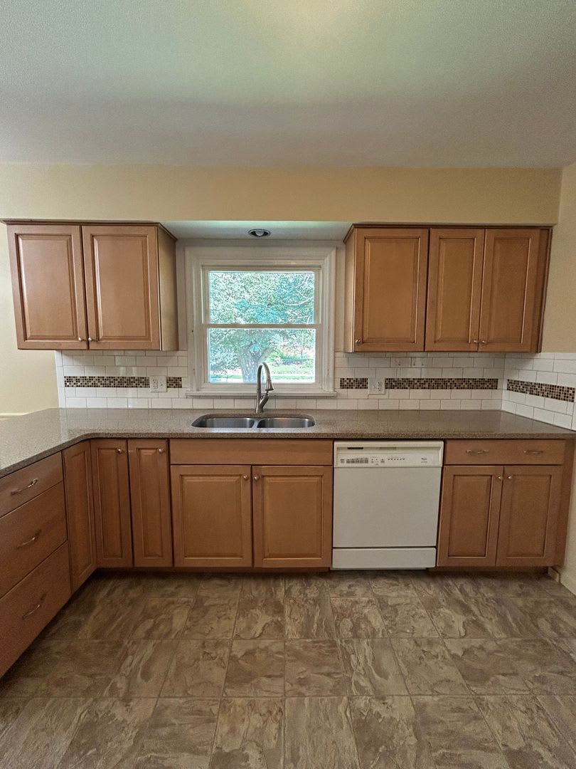 More Space, More Charm, More Reasons to Call This Home! – photo 4