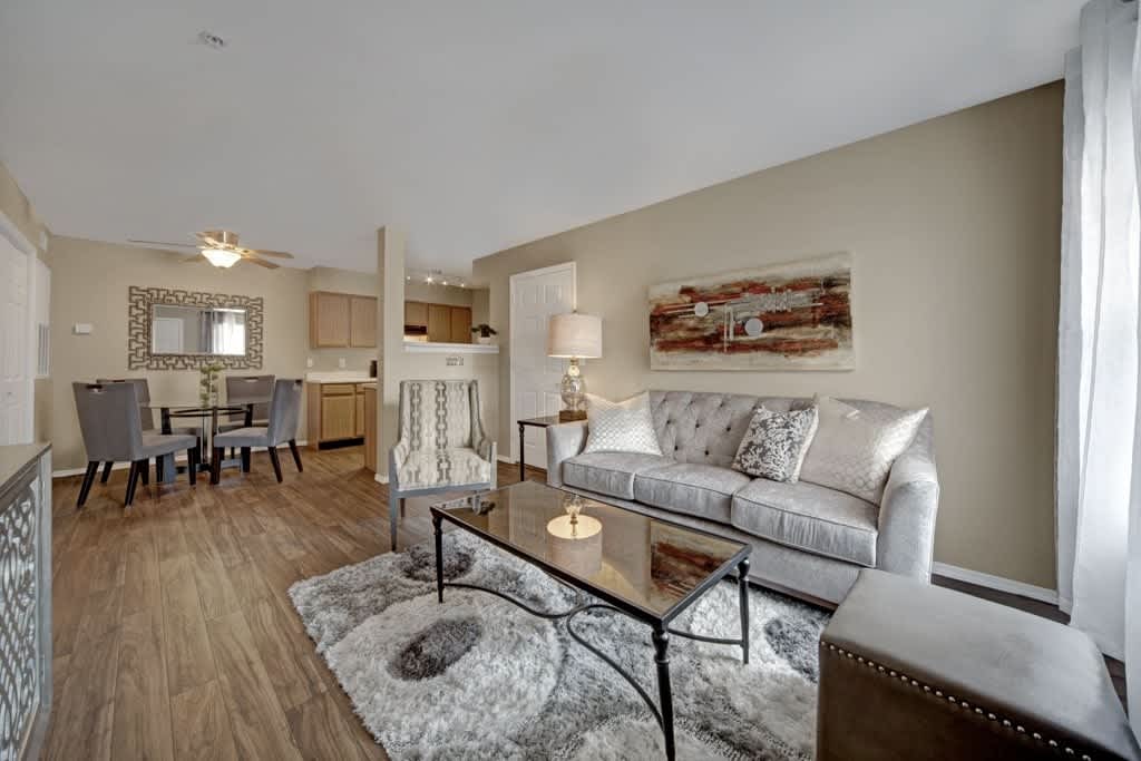 Summit Point Apartments – photo 1
