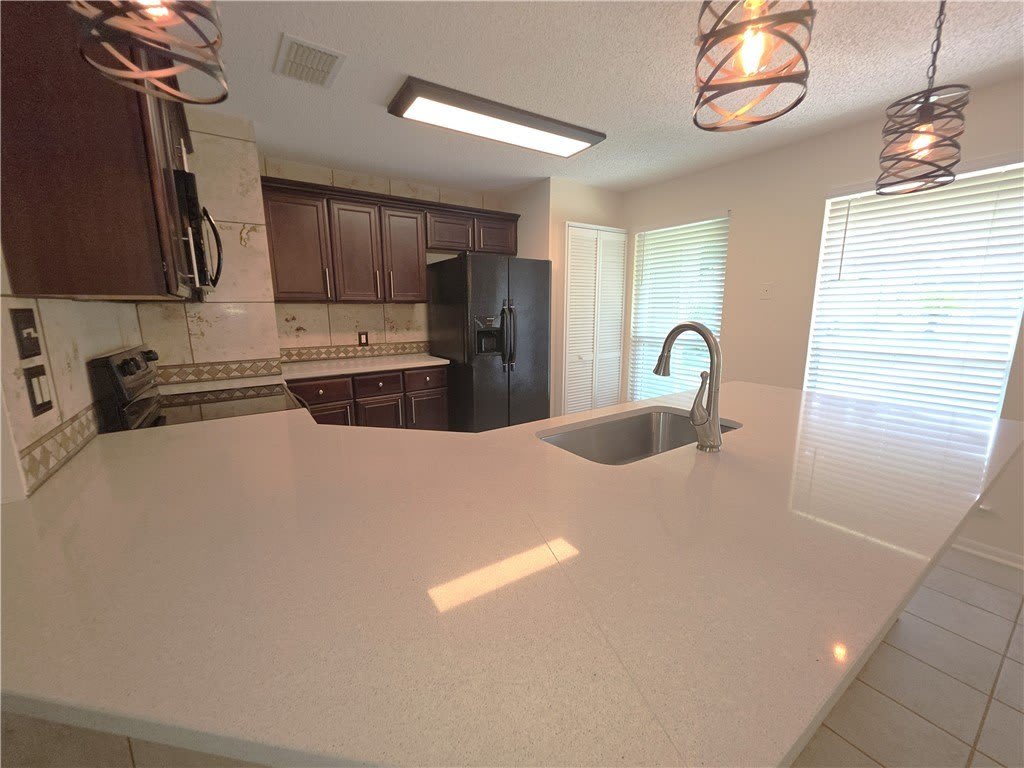 302 Saint Andrews Street – photo 4