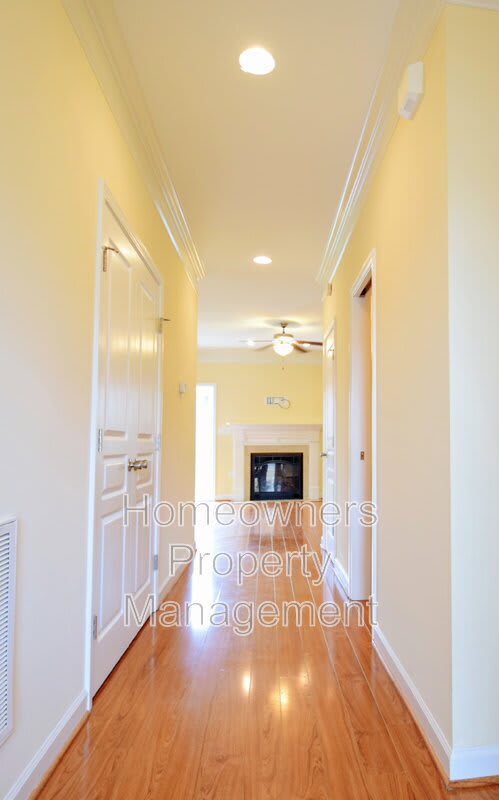 1308 Braybrooke PL – photo 2