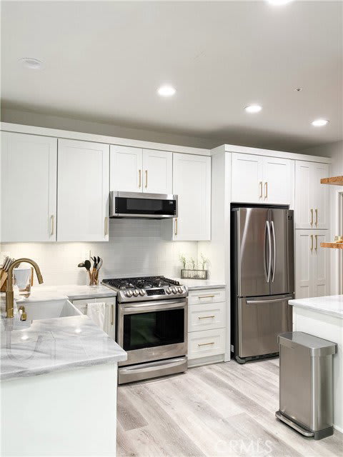151 Islington – photo 5