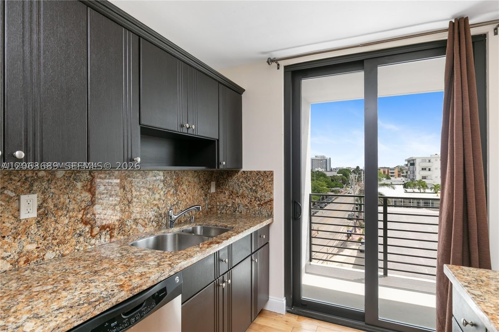 8100 Byron Ave – photo 5