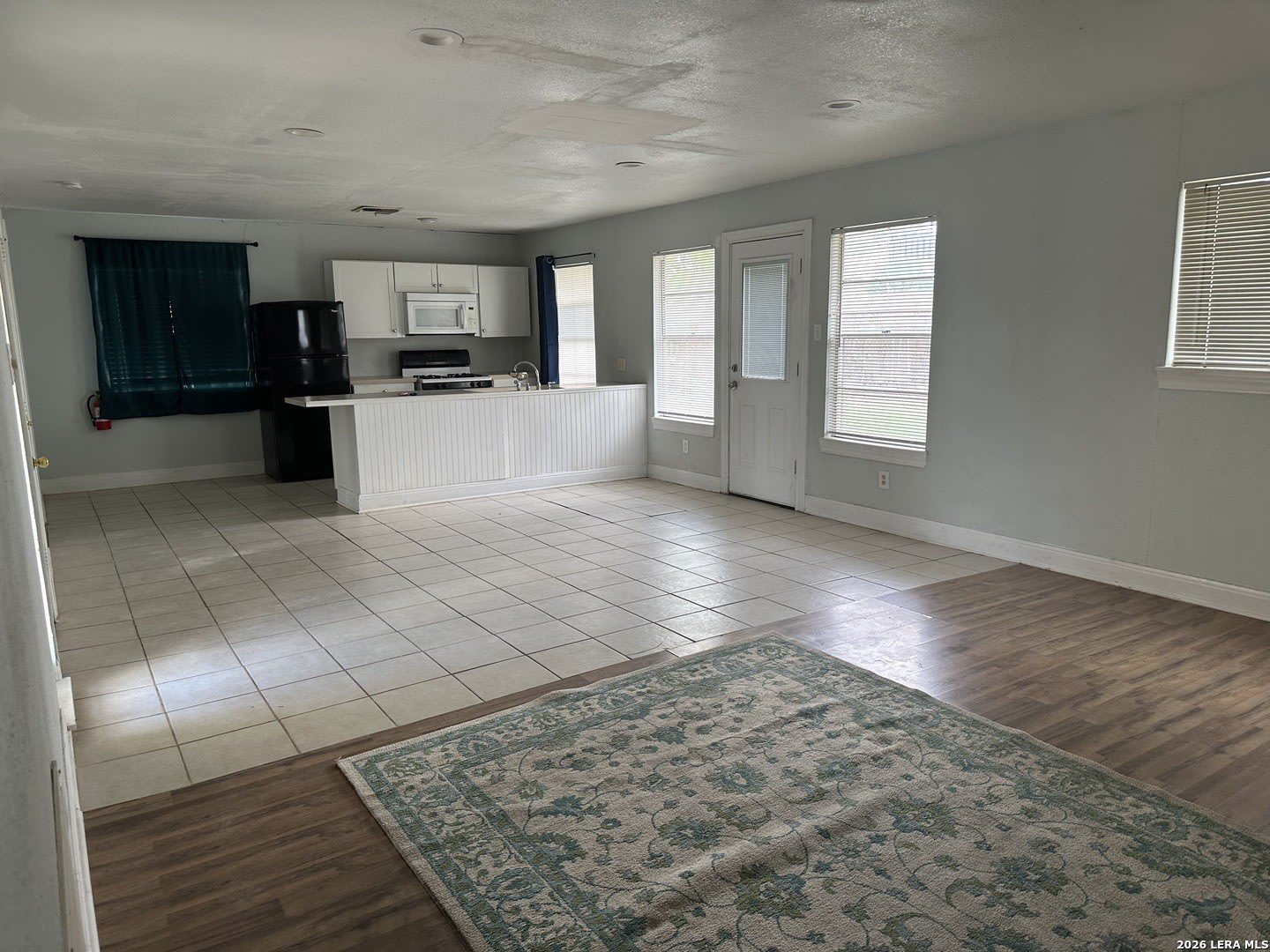 4911 Longfellow Blvd – photo 2