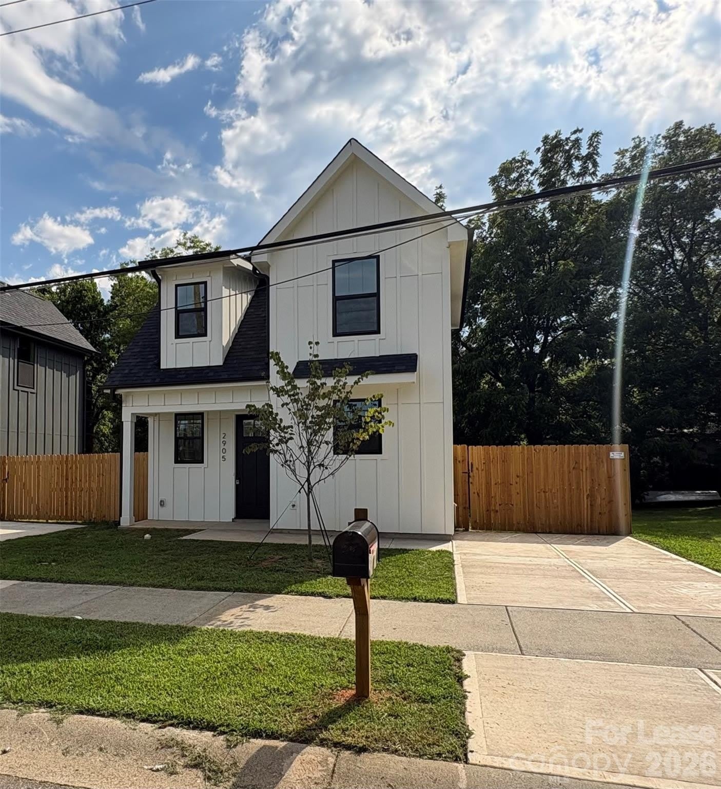 2905 Clyde Drive – photo 1
