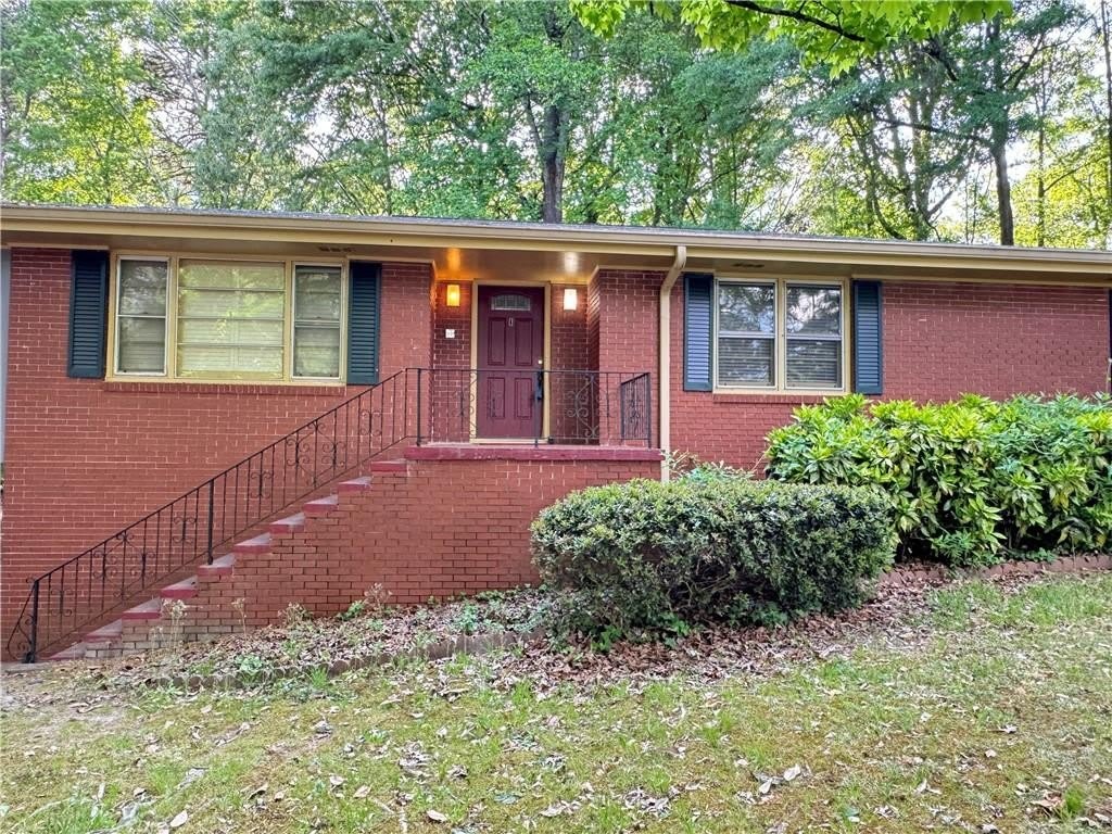 222 Pineview Drive – photo 2
