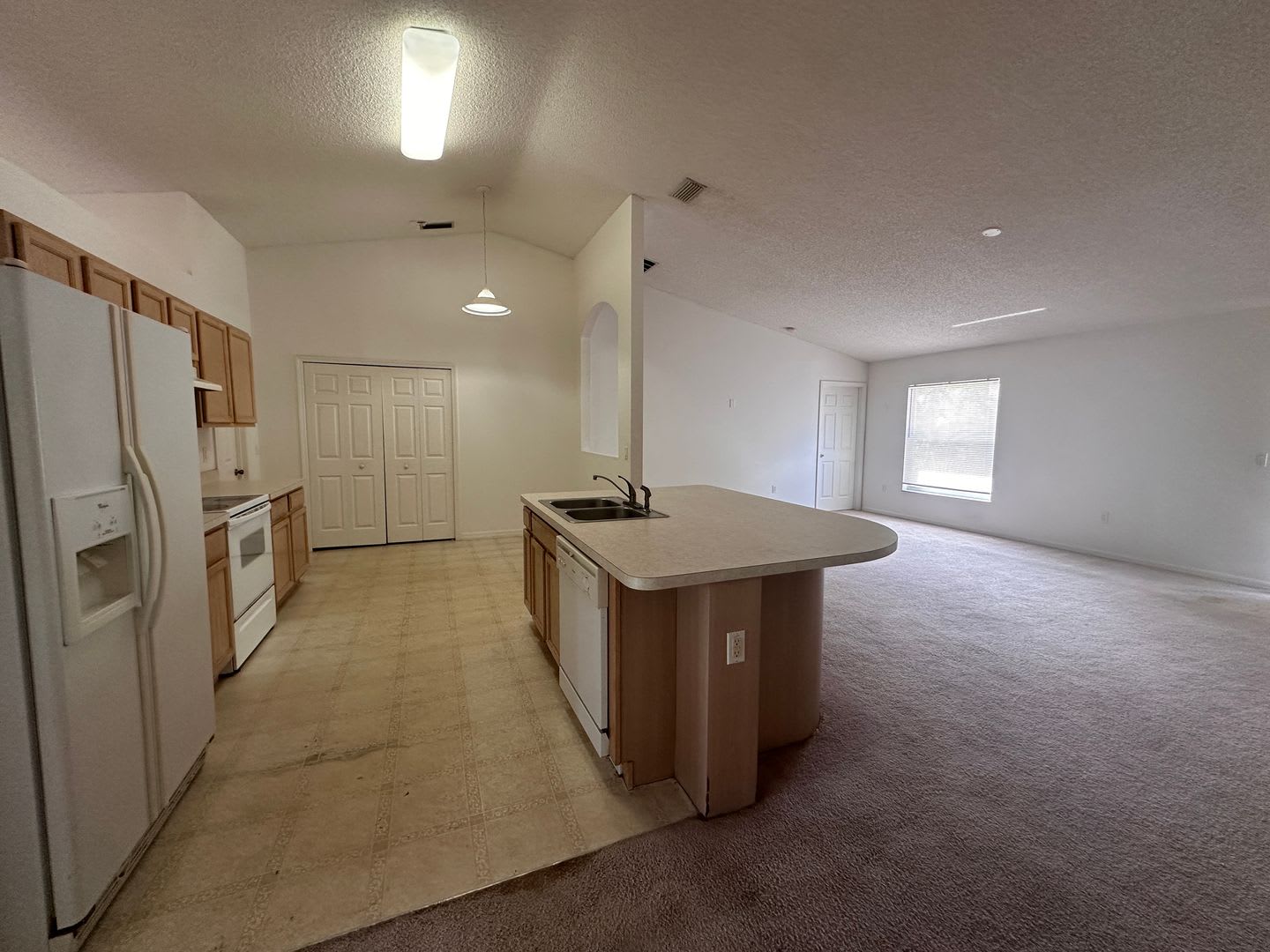 For Rent In Lehigh Woods – photo 4