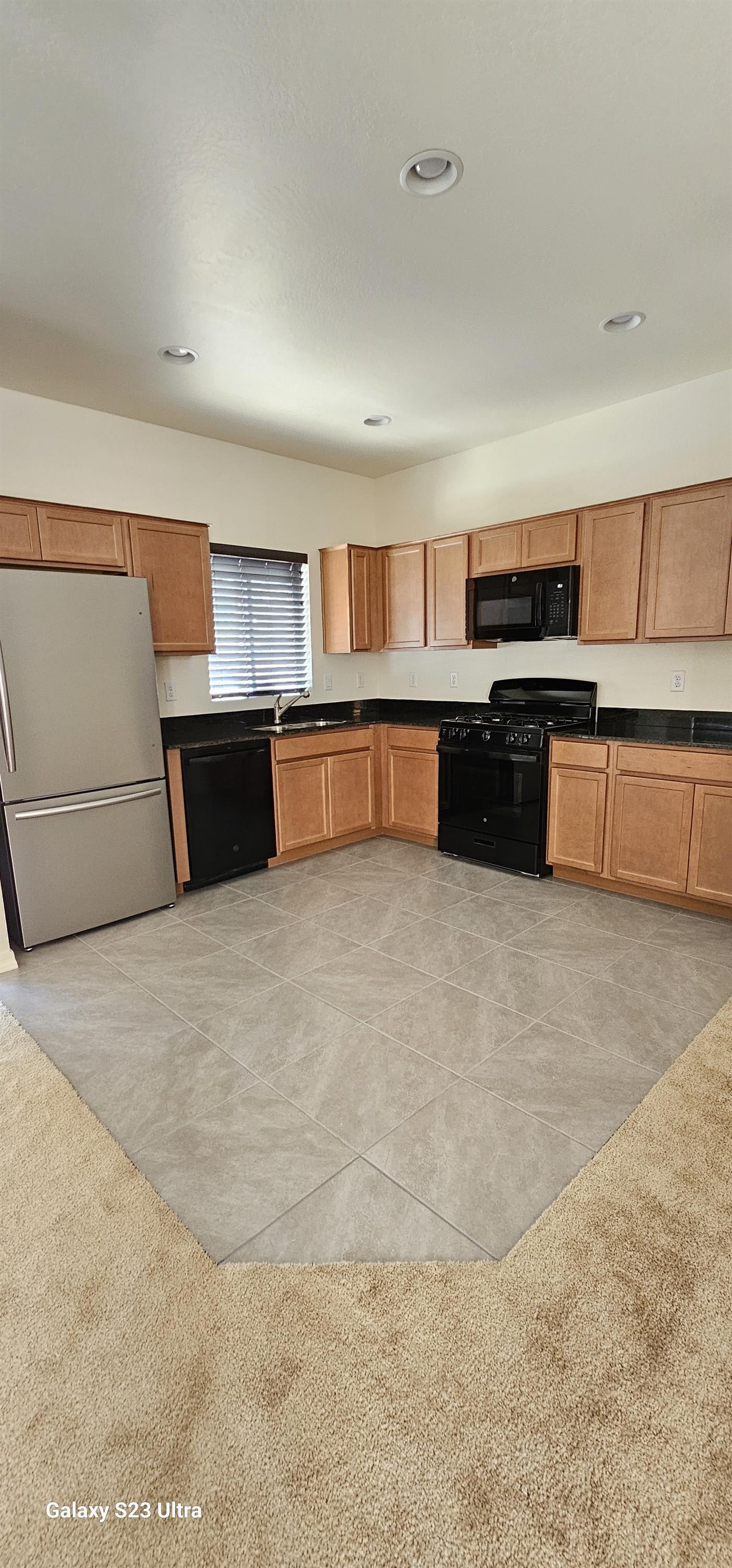 3001 East Butler Avenue – photo 5