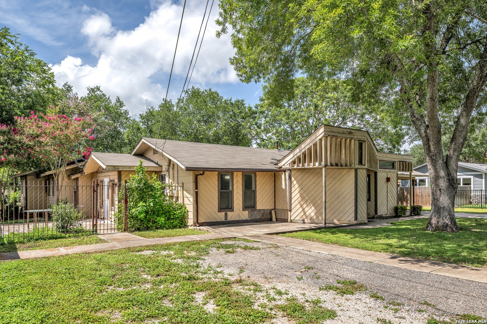 170 Sinclair Rd – photo 3