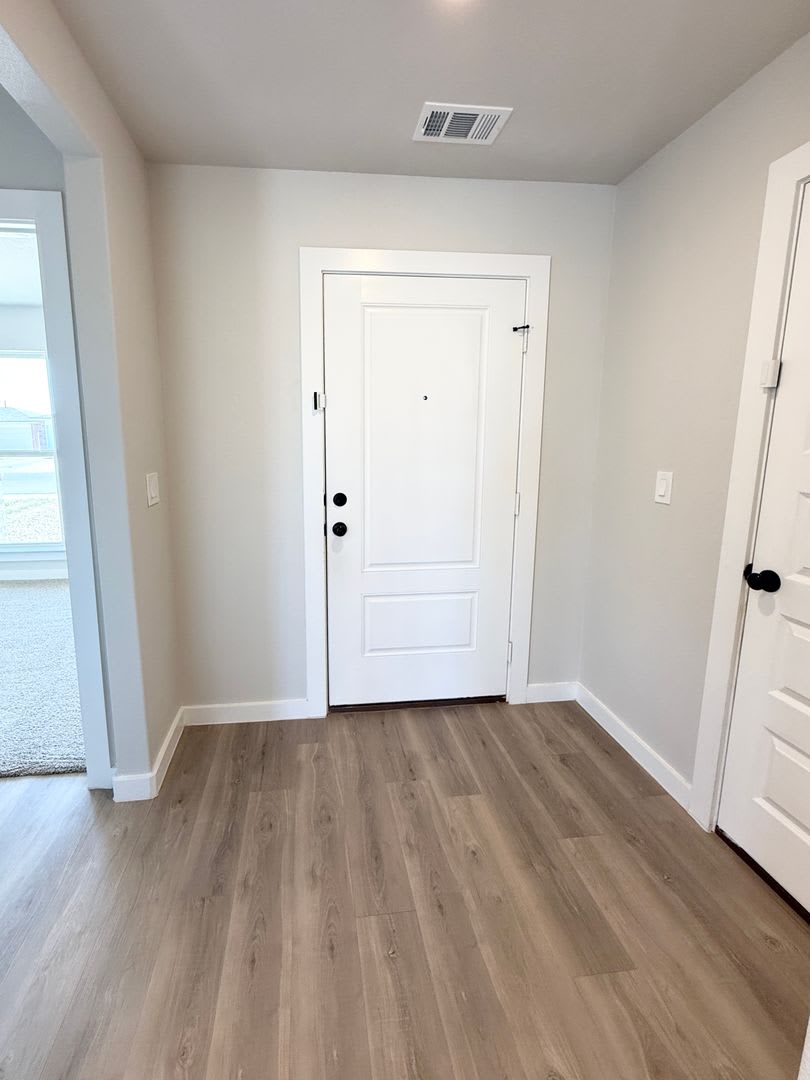 Charming 2025 Betenbough Build Located In Upland West! – photo 4