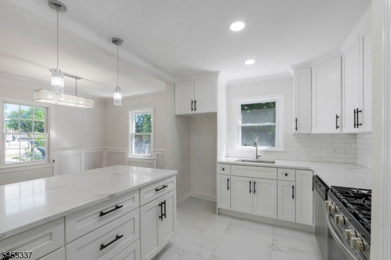 33 Larchmont Rd – photo 1