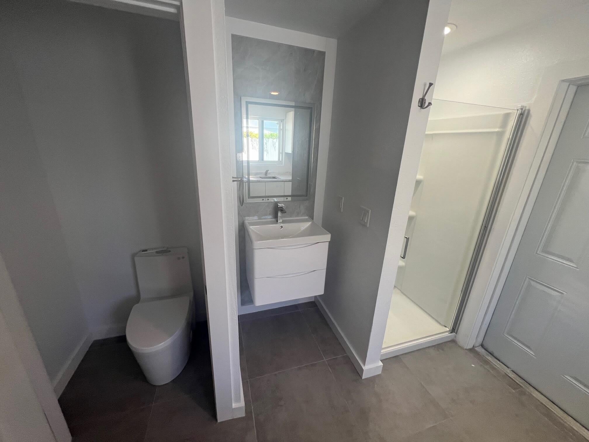 1244 W 27Th Street – photo 4