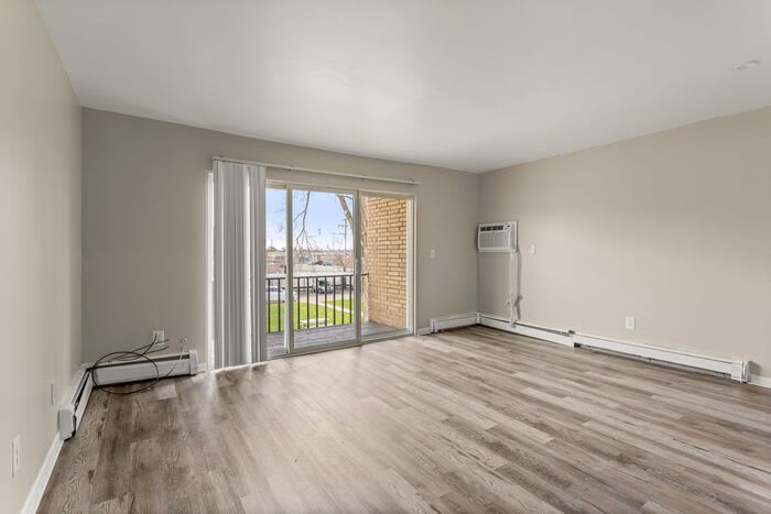 21850 Coolidge Highway – photo 4