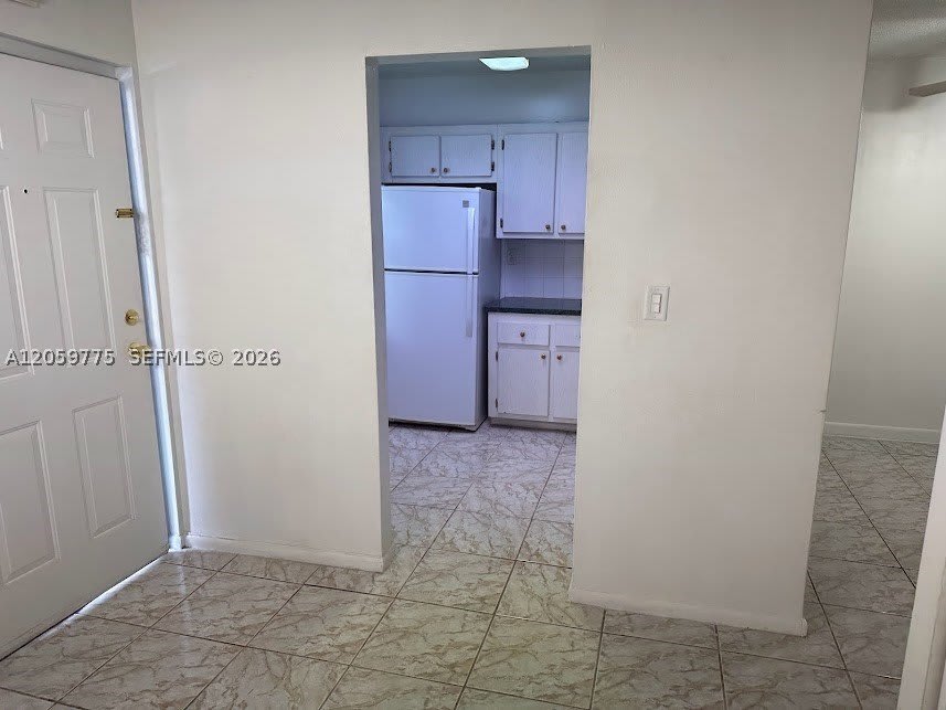 9460 Fontainebleau Blvd – photo 3