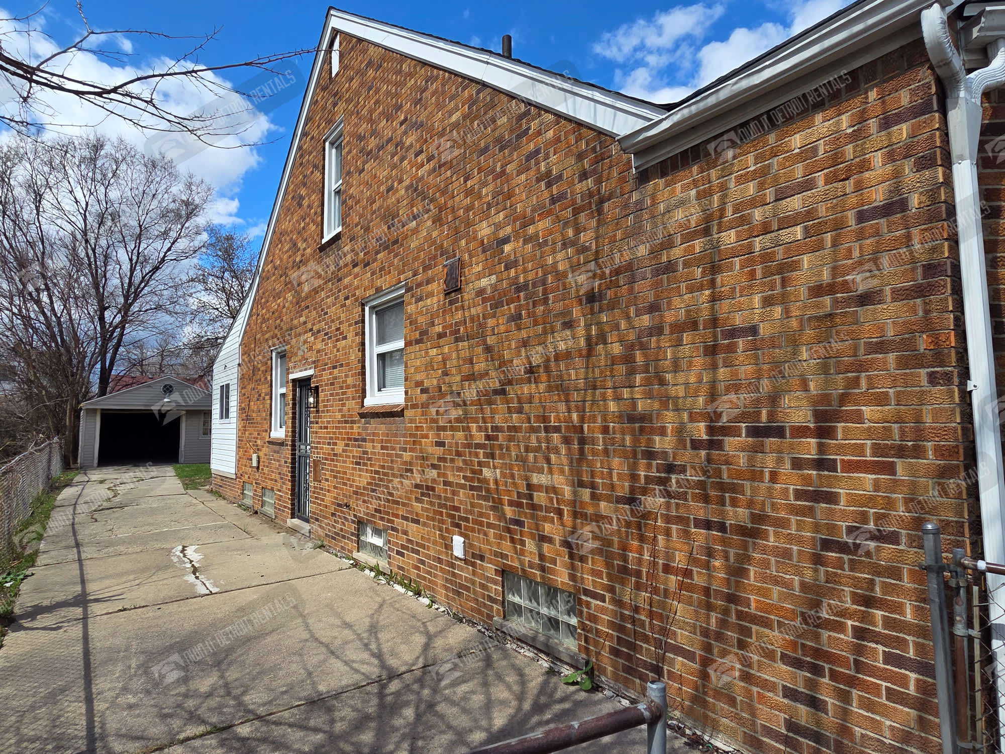 7321 Penrod St – photo 2