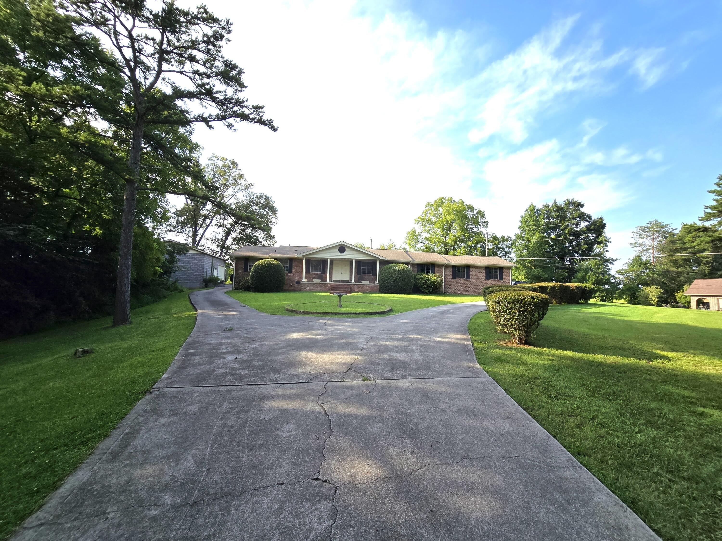 6213 Strawberry Plains Pike – photo 2