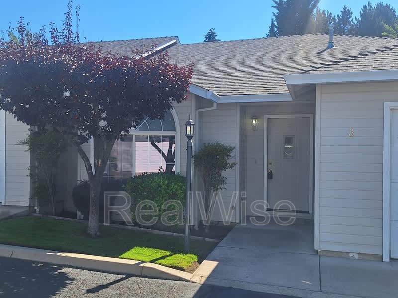 1221 Skeeters Ln – photo 3