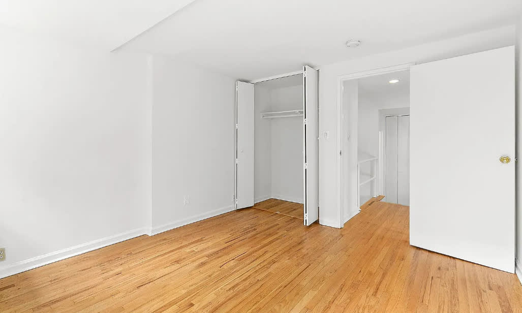 205 E 12Th St – photo 3